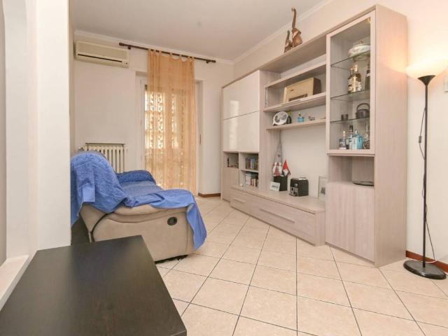 Appartamento in vendita a Torino TO