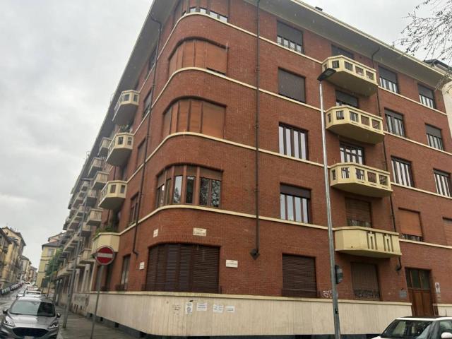 Appartamento in vendita a Torino TO