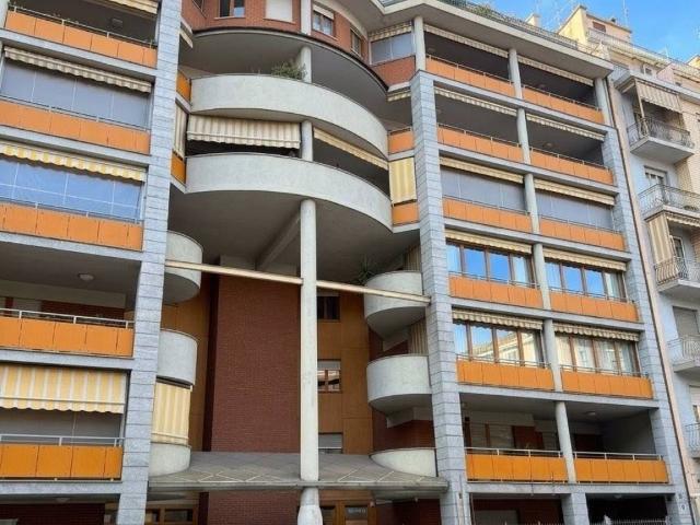 Appartamento in vendita a Torino TO