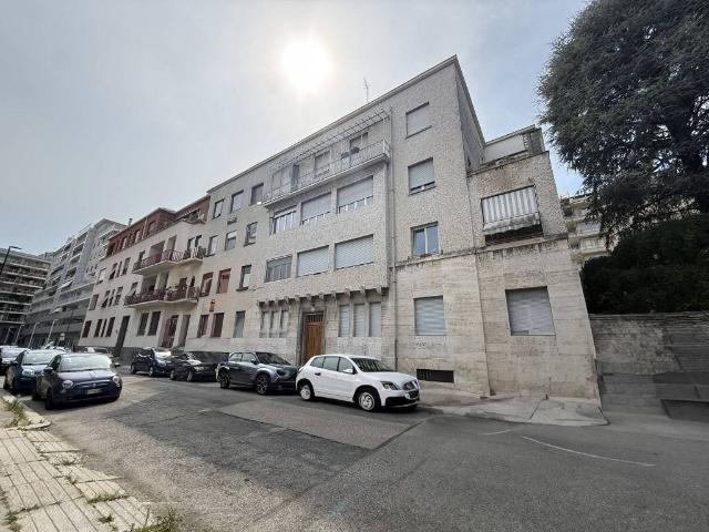 Appartamento in vendita a Torino TO