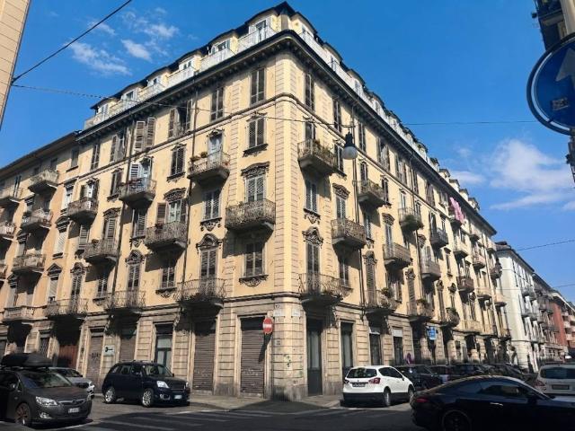 Appartamento in vendita a Torino TO