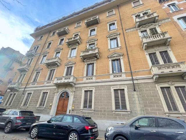Appartamento in vendita a Torino TO
