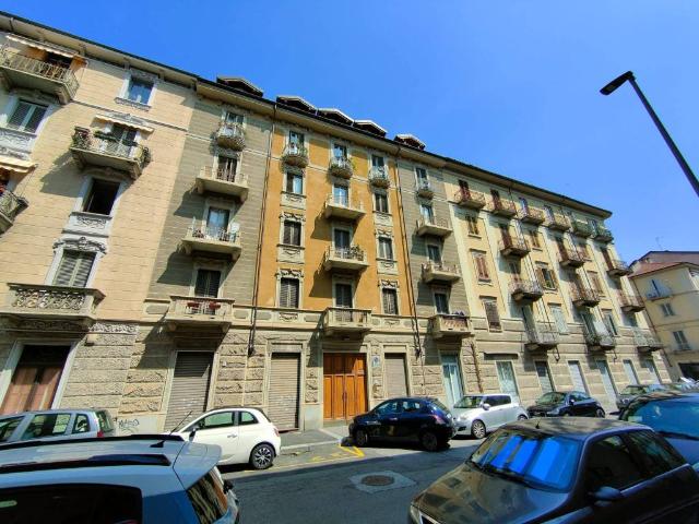 Appartamento in vendita a Torino TO