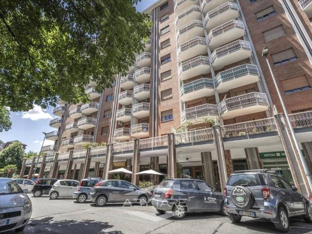 Appartamento in vendita a Torino TO