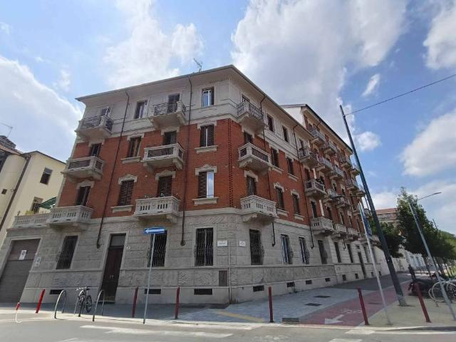 Appartamento in vendita a Torino TO