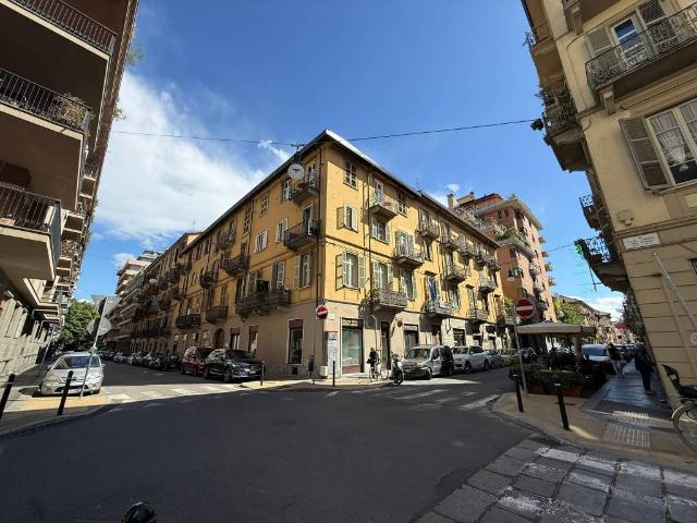 Appartamento in vendita a Torino TO
