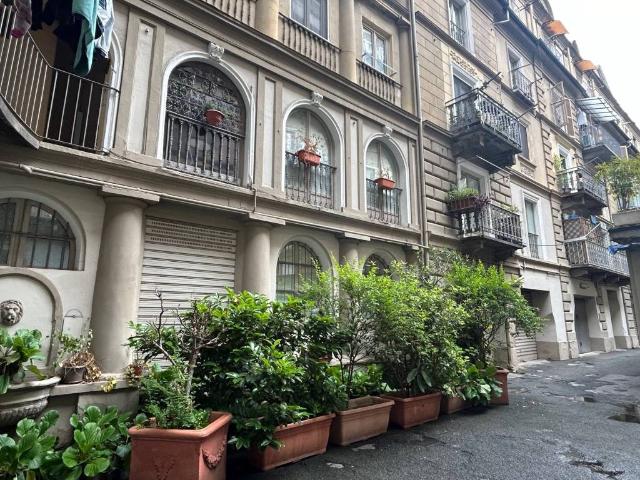 Appartamento in vendita a Torino TO