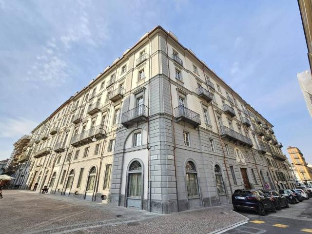 Appartamento in vendita a Torino TO