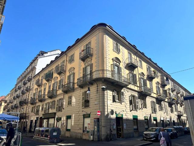 Appartamento in vendita a Torino TO