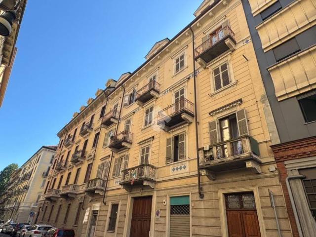 Appartamento in vendita a Torino TO
