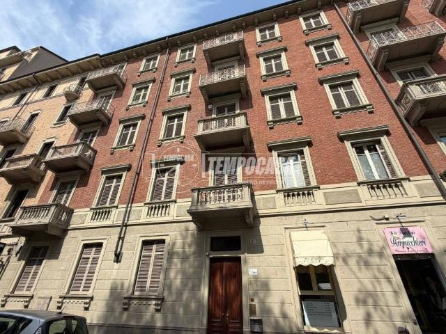 Appartamento in vendita a Torino TO