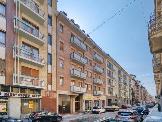 Appartamento in vendita a Torino TO