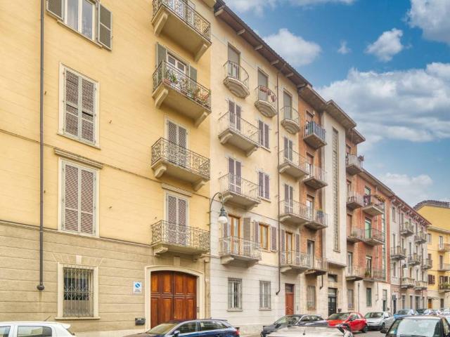 Appartamento in vendita a Torino TO