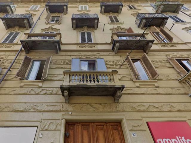 Appartamento in vendita a Torino TO
