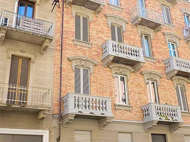 Appartamento in vendita a Torino TO