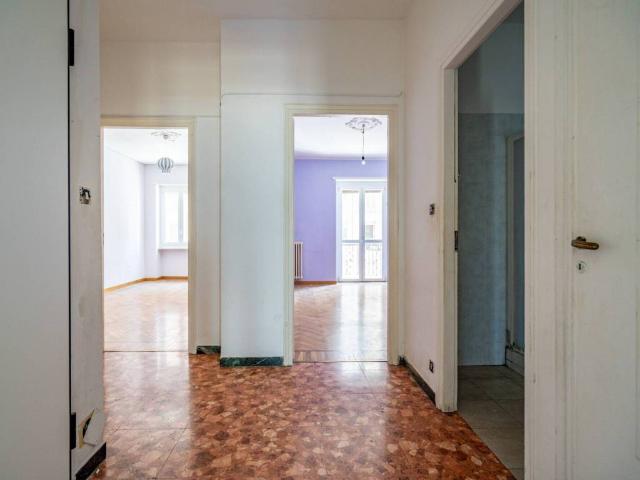 Appartamento in vendita a Torino TO