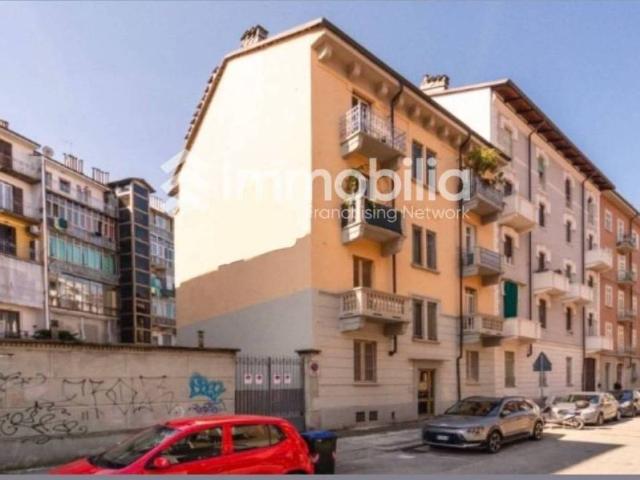 Appartamento in vendita a Torino TO