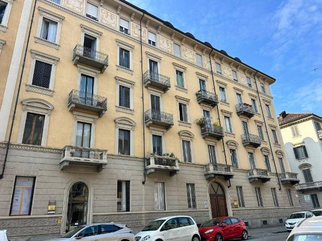 Appartamento in vendita a Torino TO