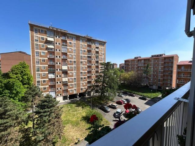 Appartamento in vendita a Torino via Alessandro Fleming, Mirafiori Sud Onorato Vigliani