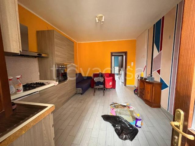 Appartamento in vendita a Torino via Lauro Rossi, 34, Barriera di Milano