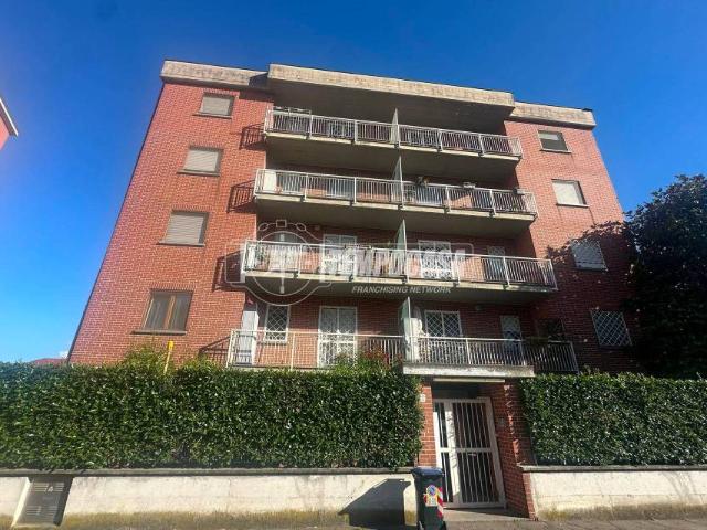 Appartamento in vendita a Torino via lanzo 159/25, Barriera di Lanzo