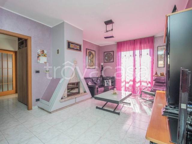 Appartamento in vendita a Torino via Vistrorio, 70, Rebaudengo