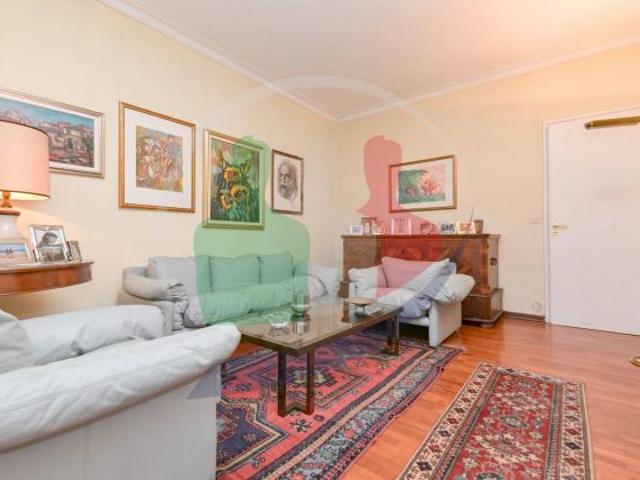 Appartamento in vendita a Torino, Cavoretto