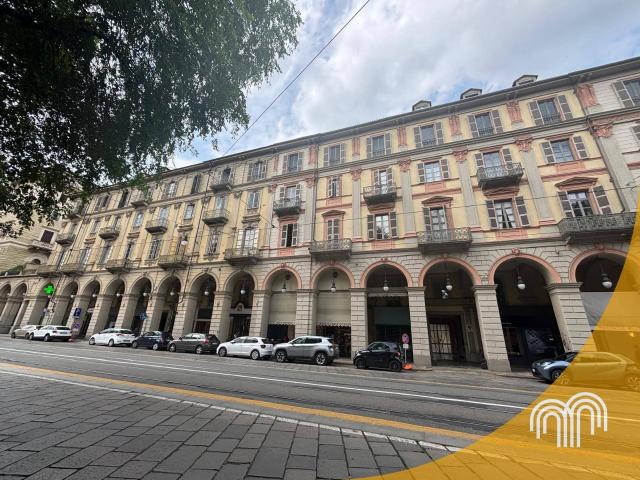 Appartamento in vendita a Torino, Centro