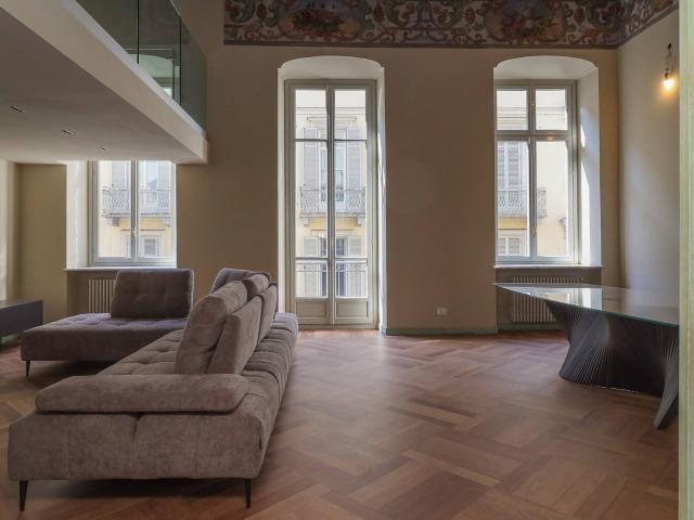 Appartamento in vendita a Torino, Centro