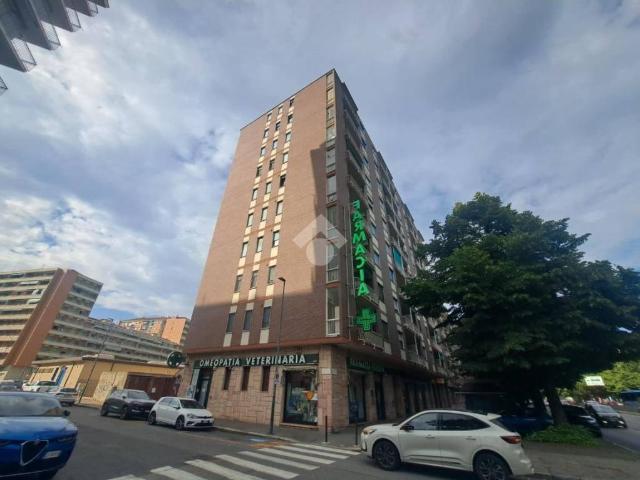 Appartamento in vendita a Torino, Centro Europa