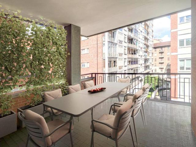Appartamento in vendita a Torino, Cit Turin 244m² Torino