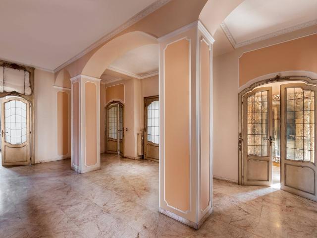 Appartamento in vendita a Torino, Gran Madre Crimea 222m² Torino