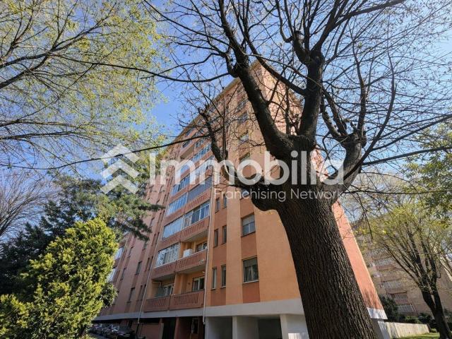 Appartamento in vendita a Torino, Mirafiori sud