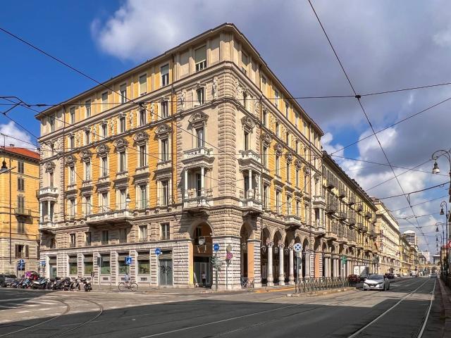 Appartamento in vendita a Torino, San Secondo 150m² Torino