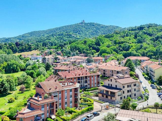 Appartamento in vendita a Torino strada del Meisino, 22, Sassi