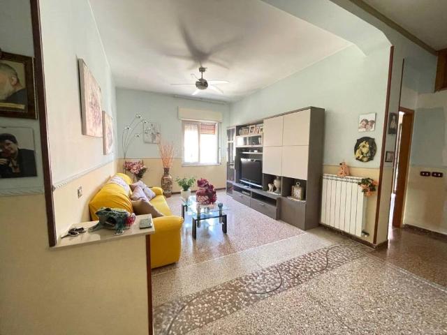 Appartamento in vendita a Torre Annunziata NA