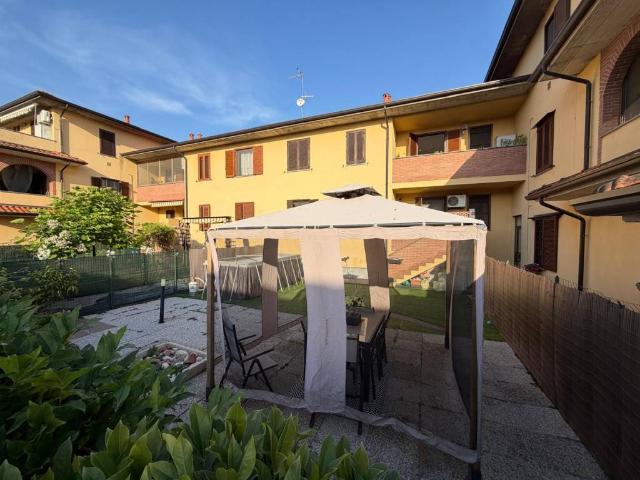 Appartamento in vendita a Torre d'Arese PV