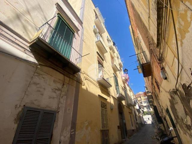 Appartamento in vendita a Torre del Greco NA