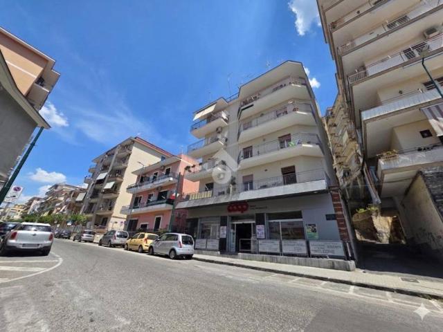 Appartamento in vendita a Torre del Greco NA