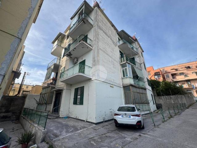 Appartamento in vendita a Torre del Greco NA