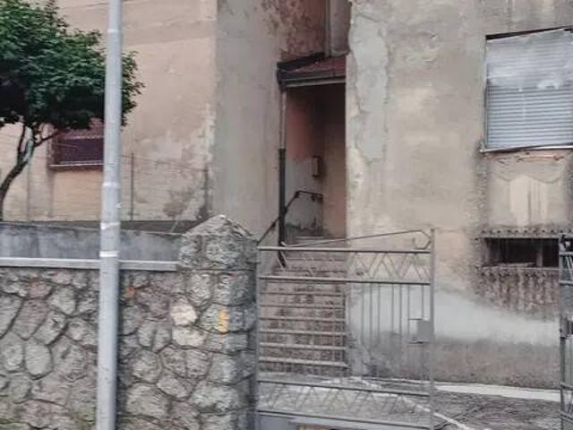 Appartamento in vendita a Torre di Ruggiero CZ