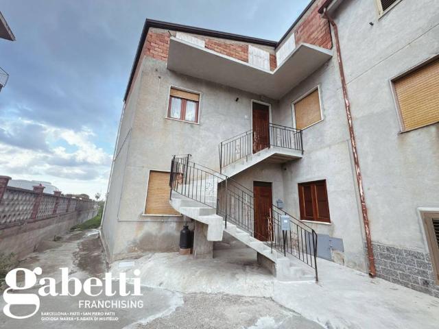 Appartamento in vendita a Torrenova ME