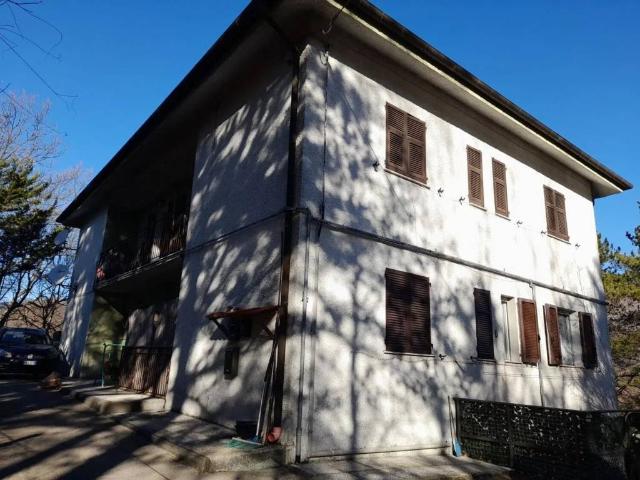 Appartamento in vendita a Torriglia GE