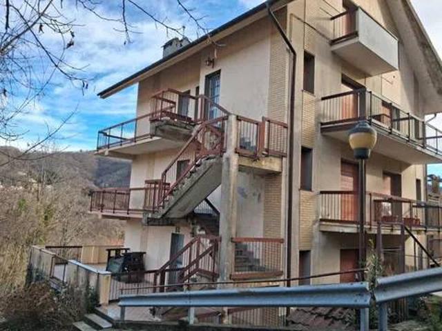 Appartamento in vendita a Torriglia GE