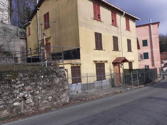 Appartamento in vendita a Torriglia GE