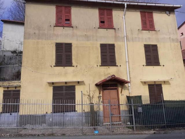 Appartamento in vendita a Torriglia GE