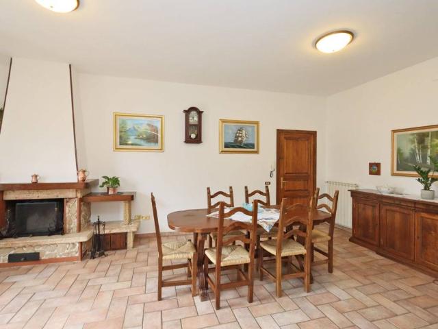 Appartamento in vendita a Torrita di Siena SI