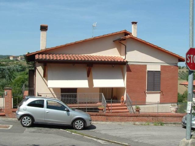 Appartamento in vendita a Torrita di Siena SI