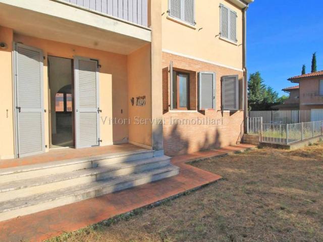 Appartamento in vendita a Torrita di Siena via Marche