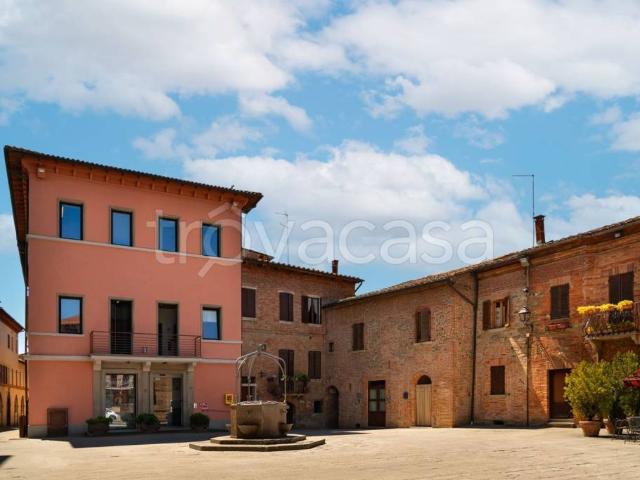 Appartamento in vendita a Torrita, Torrita di Siena